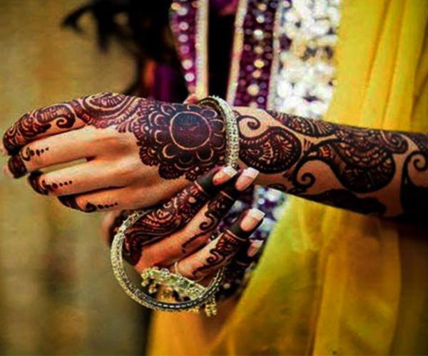 Seema Khandelwal | Mehandi Artist Jaipur